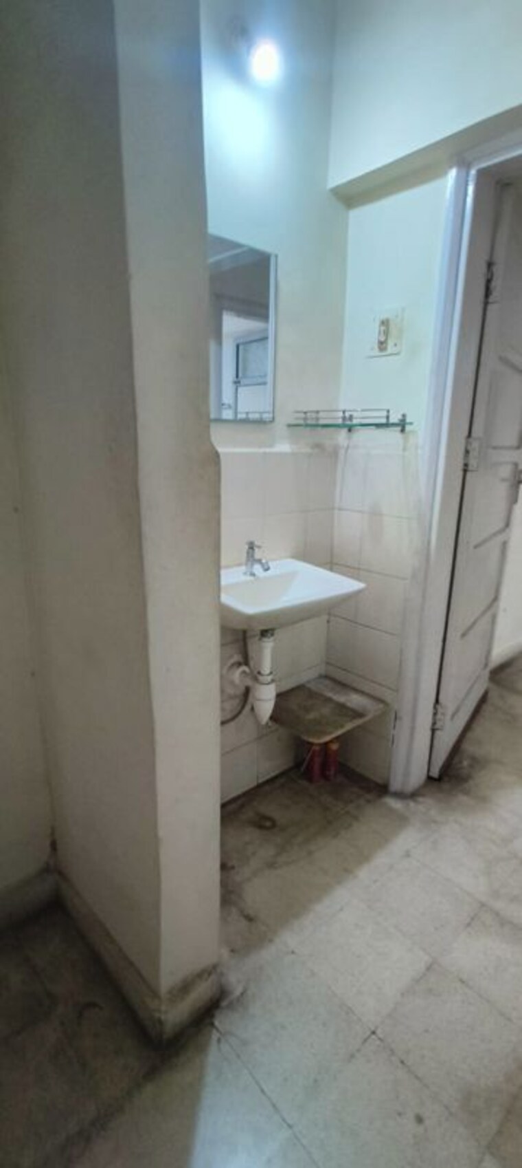 Bathroom, godrej-edenwoods 2 Bedroom 700 Sq.Ft. Apartment In Manpada Thane 10412716
