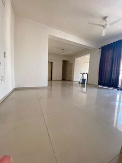 3 BHK + Store Room Apartment For Sale in Ireo The Corridors
