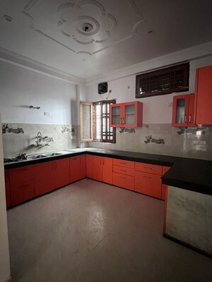 Kitchen in 2 BHK Independent House at Vishesh Khand, Gomti Nagar – for Rent