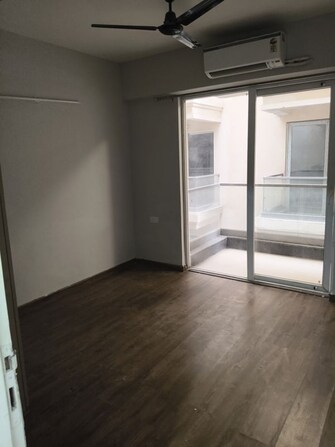 3 BHK 1300 Sq.Ft. Apartment in Signature Global City