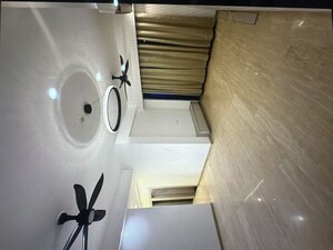 Room in 4 BHK Apartment at Paras Dews, Sector 106 – for Rent