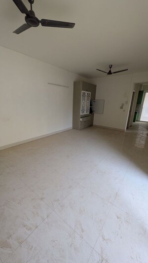 Room in 2 BHK Apartment at Godrej Aria, Sector 79 – for Rent
