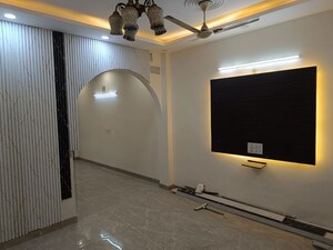 Room in 2 BHK Builder Floor at Lajpat Nagar ii – for Sale