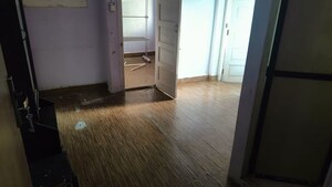 Room in 3 BHK Apartment at Golden Valley Santacruz, Santacruz East – for Rent