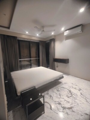 Bedroom in 4 BHK Apartment at Kalpataru Horizon, Worli – for Sale
