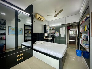 Bedroom in 2.5 BHK Apartment at Newa Garden, Airoli Sector 20 – for Rent