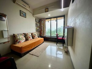 Living Room in 2.5 BHK Apartment at Newa Garden, Airoli Sector 20 – for Rent