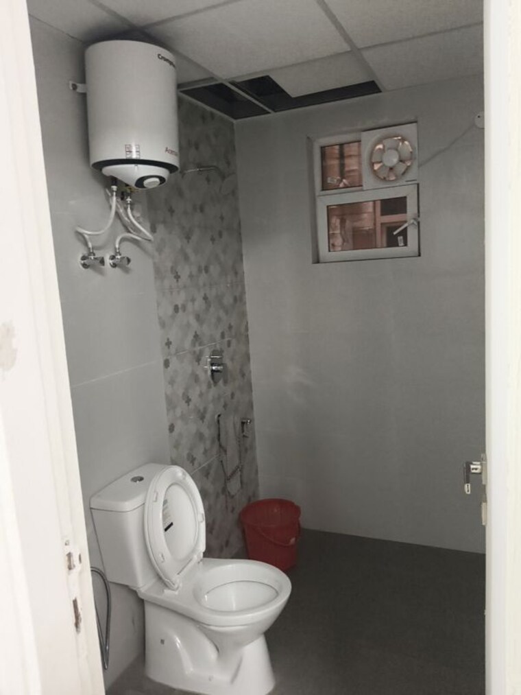 Bathroom, signature-global-city 2 Bedroom 990 Sq.Ft. Apartment In Sector 37d Gurgaon 10412861