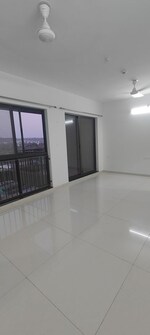 2 BHK 850 Sq.Ft. Apartment in Shapoorji Pallonji Sensorium