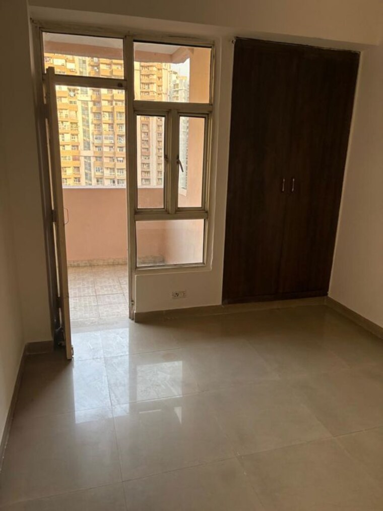 Room, supertech-cape-town 3 Bedroom 1625 Sq.Ft. Apartment In Sector 74 Noida 10412897