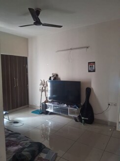 2 BHK Apartment For Rent in Arihant Amber