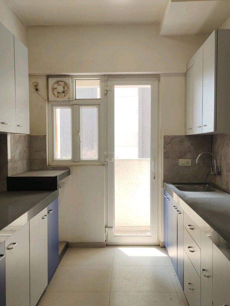 Kitchen, mahindra-vivante 3 Bedroom 1100 Sq.Ft. Apartment In Andheri East Mumbai 10412912