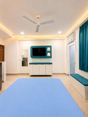 Room in 1 RK Builder Floor at Sector 31 – for Rent