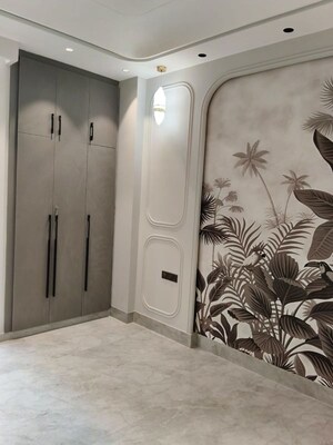 Room in 3 BHK Builder Floor at Sector 48 – for Sale