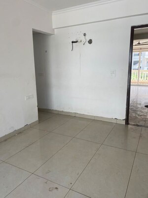 Room in 3 BHK Apartment at Malwa Escon Arena, Lohgarh – for Rent