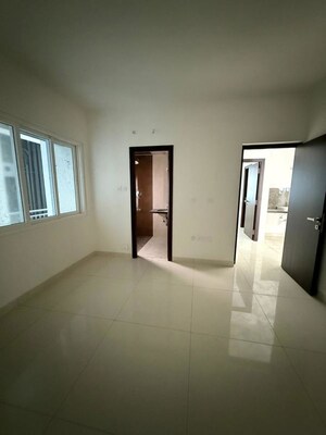 Room in 2.5 BHK Apartment at Rajapushpa Imperia, Tellapur – for Sale
