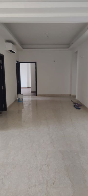3.5 BHK + Study Room Apartment For Rent in Wave Amore