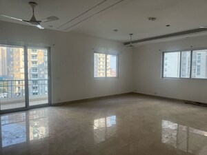 Room in 3.5 BHK Apartment at 3C Lotus 300, Sector 107 – for Rent