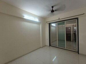 Master Bedroom in 2 BHK Apartment at Shanti Green Palms, Ghansoli – for Rent