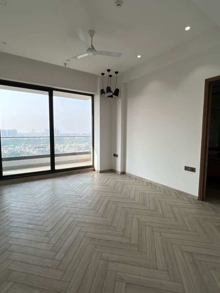 Room, aba-county-107 5 Bedroom 6570 Sq.Ft. Apartment In Sector 107 Noida 10413012