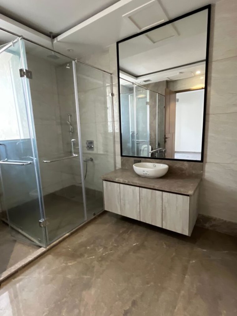 Bathroom, aba-county-107 5 Bedroom 6570 Sq.Ft. Apartment In Sector 107 Noida 10413012