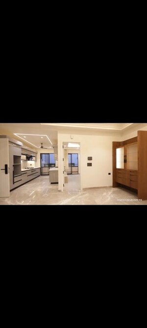 Room in 4 BHK Builder Floor at Vasundhara Sector 12 – for Sale