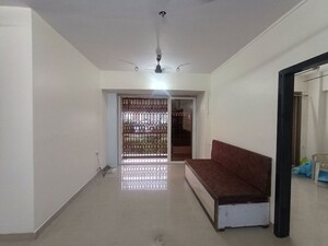 2 BHK Apartment For Rent in Retro Avenue, Kopar Khairane