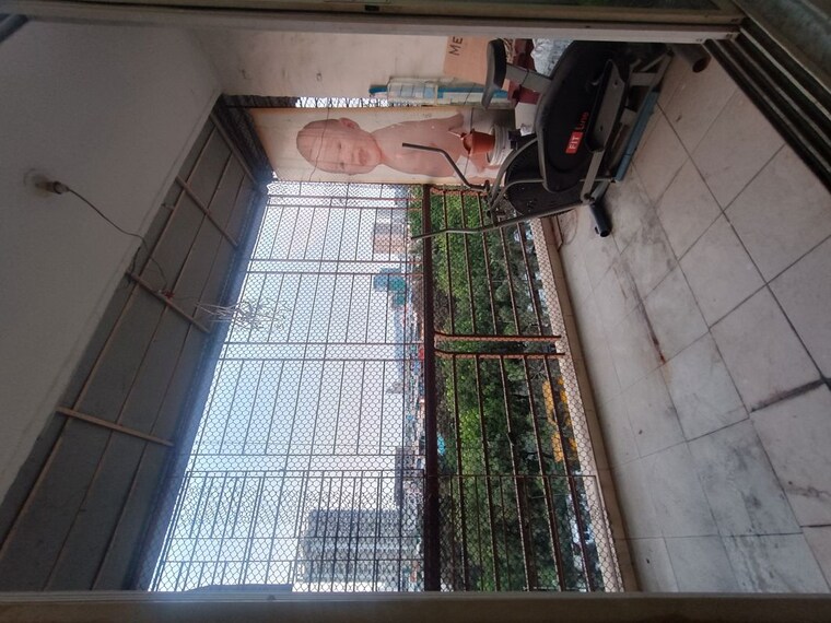 Balcony, retro-avenue 2 Bedroom 1000 Sq.Ft. Apartment In Kopar Khairane Navi Mumbai 10413029