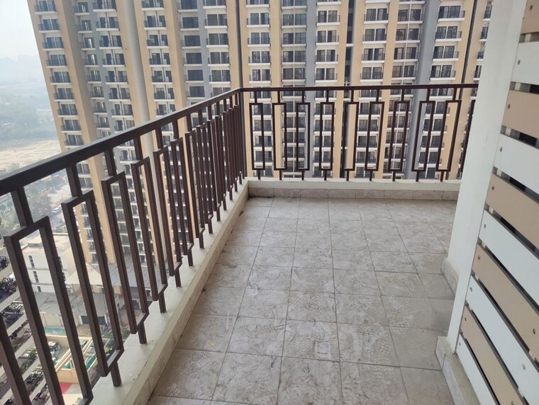 Balcony, panchsheel-greens 2.5 Bedroom 1150 Sq.Ft. Apartment In Sector 16 Greater Noida Greater Noida 10413030