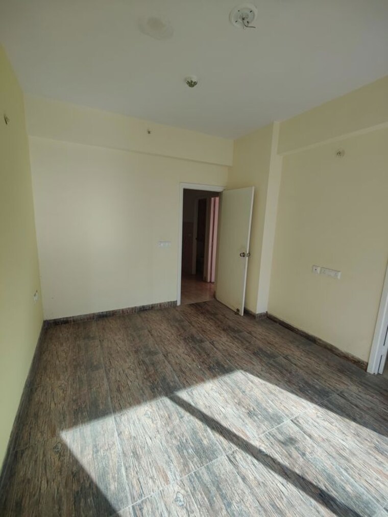 Room, panchsheel-greens 2.5 Bedroom 1150 Sq.Ft. Apartment In Sector 16 Greater Noida Greater Noida 10413030