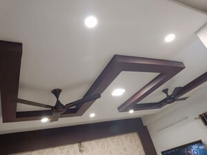 Furnished Amenities in 2 BHK Apartment at Shiva Motia Huys, Pir Machalla – for Rent