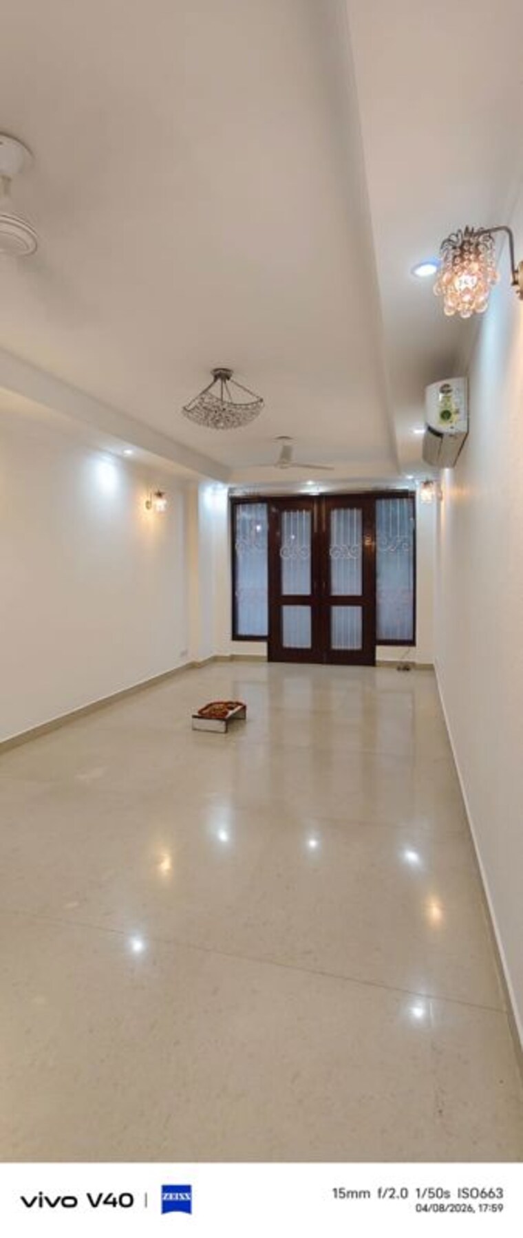 Room, defence colony 3 Bedroom 217 Sq.Yd. Apartment In Defence Colony Delhi 10413105