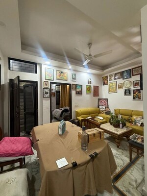 2 BHK Builder Floor For Rent in Kalkaji