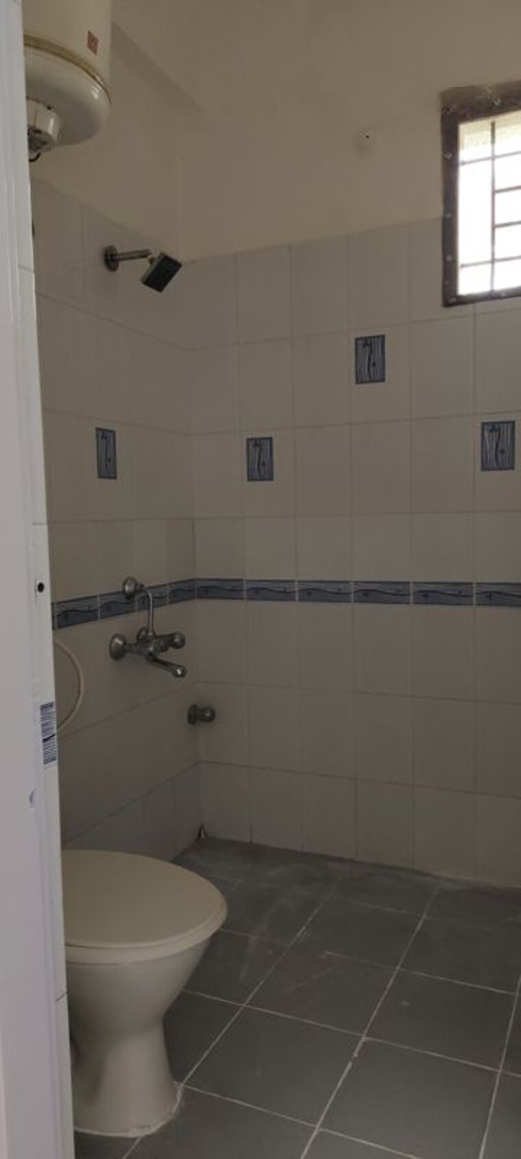 Bathroom, halasuru 2 Bedroom 1000 Sq.Ft. Apartment In Halasuru Bangalore 10413128