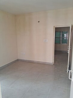 3 BHK Apartment For Rent in Greenwood Apartment