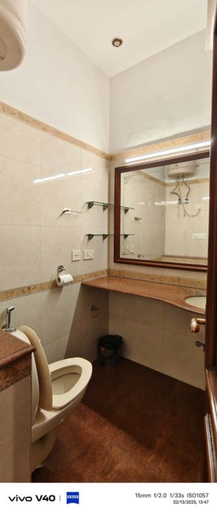 Bathroom, defence colony 3 Bedroom 325 Sq.Yd. Builder Floor In Defence Colony Delhi 10413133