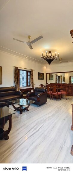 3 BHK Builder Floor For Rent in Defence Colony