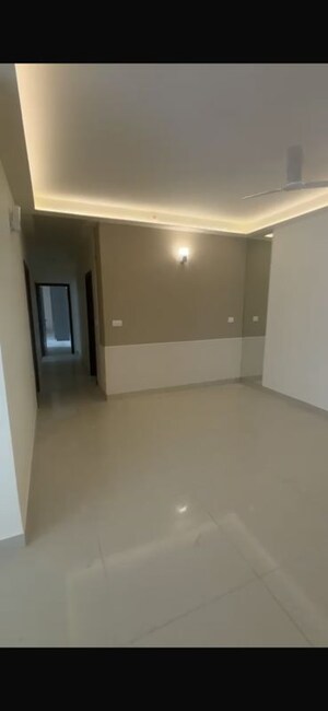 Room in 3.5 BHK Apartment at Avalon Park At The Prestige City, Sarjapur Road – for Rent