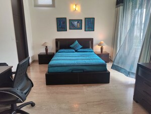 Bedroom in 3 BHK Builder Floor at Defence Colony – for Rent