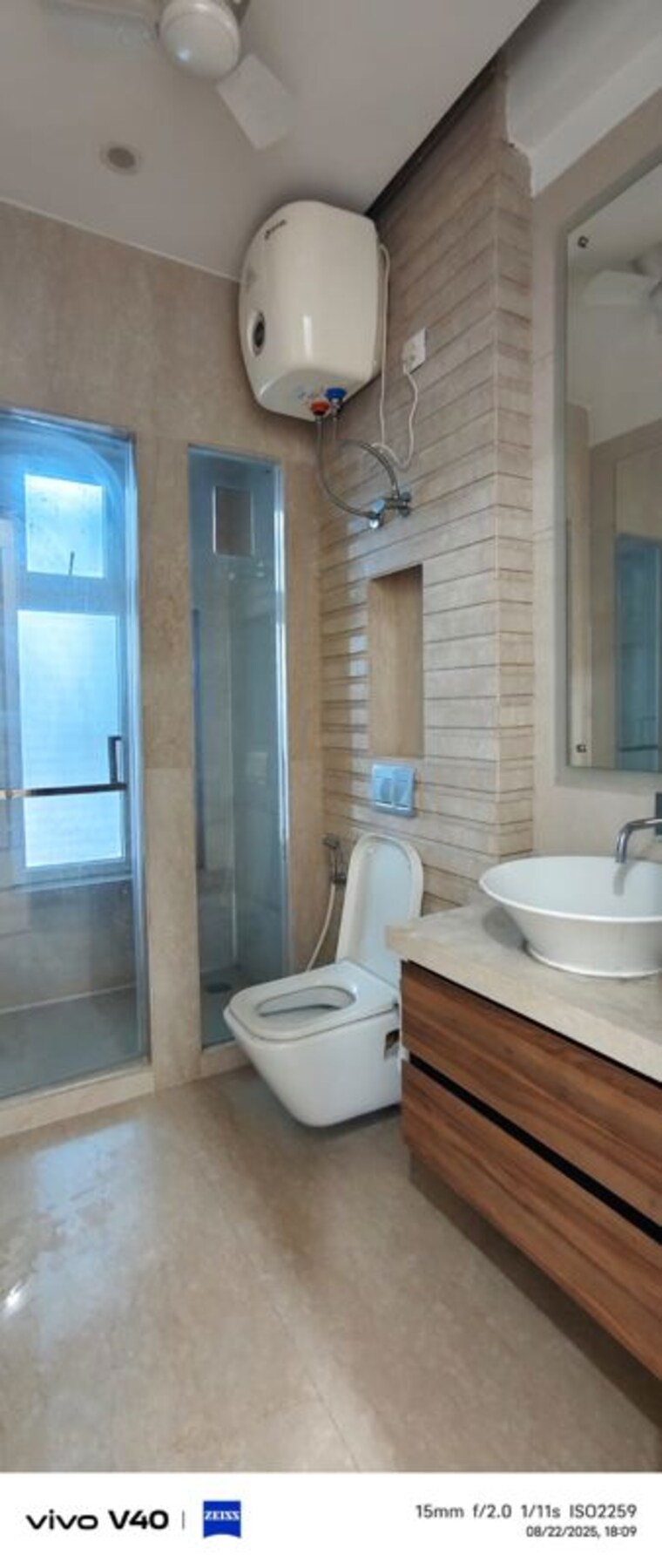 Bathroom, defence colony 3 Bedroom 217 Sq.Yd. Builder Floor In Defence Colony Delhi 10413147