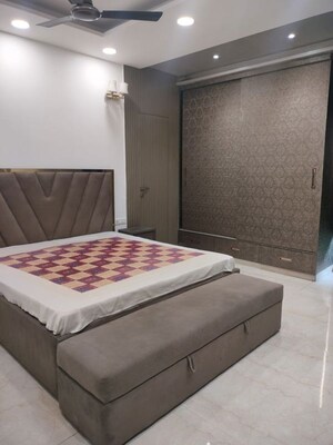 Bedroom in 3 BHK Apartment at Unitech Fresco, Sector 50 – for Rent