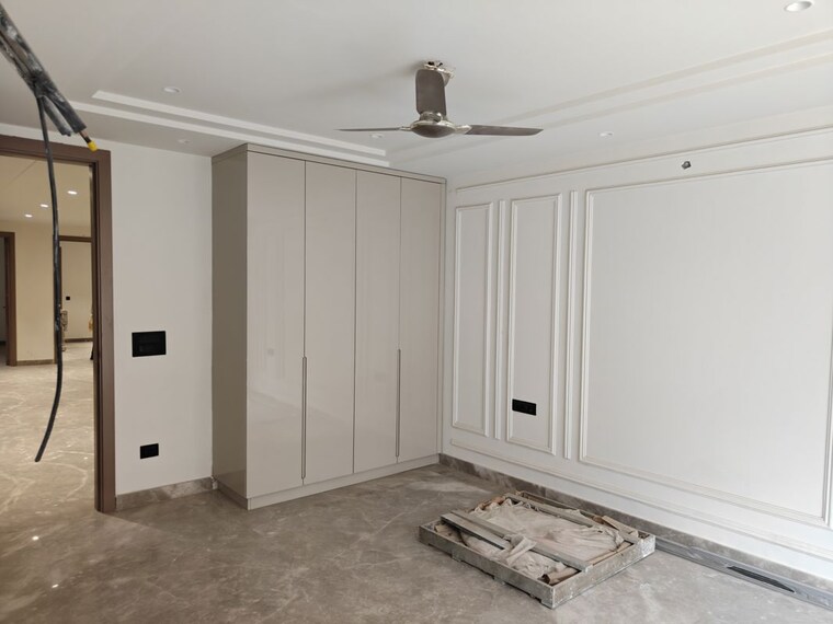 Room, model town phase 2 4 Bedroom 2700 Sq.Ft. Builder Floor In Model Town Phase 2 Delhi 10413200