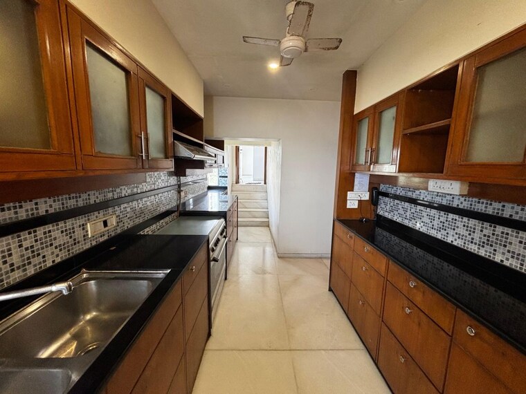 Kitchen, sheesh-mahal-apartment 4 Bedroom 2400 Sq.Ft. Apartment In Bandra West Mumbai 10413223