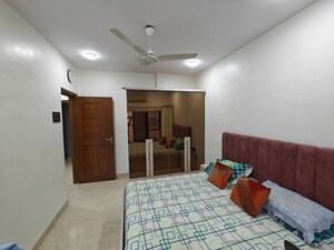 Bedroom in 2 BHK Apartment at Arihant CHS Khar West, Khar West – for Rent