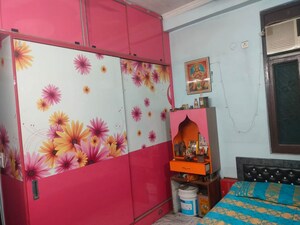 Furnished Amenities in 1 BHK Builder Floor at Shakti Khand – for Rent