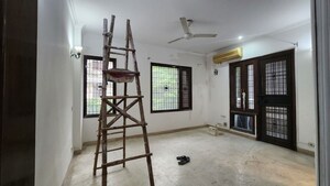 Room in 4 BHK Builder Floor at Vasant Vihar – for Rent