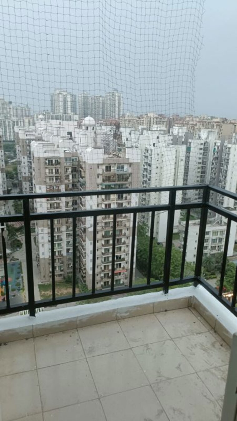 Balcony, gardenia-gateway 2.5 Bedroom 1265 Sq.Ft. Apartment In Sector 75 Noida 10413272