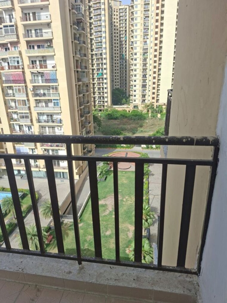 Balcony, gardenia-gateway 3 Bedroom 1700 Sq.Ft. Apartment In Sector 75 Noida 10413282
