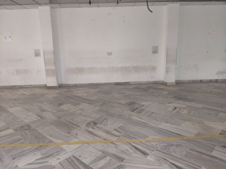 Floor Plan, sector 63 Commercial Warehouse 7000 Sq.Ft. In Sector 63 Noida 10413301