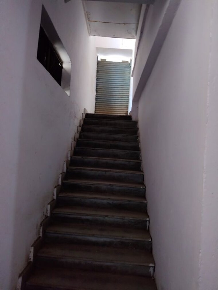 undefined, sector 63 Commercial Warehouse 7000 Sq.Ft. In Sector 63 Noida 10413305